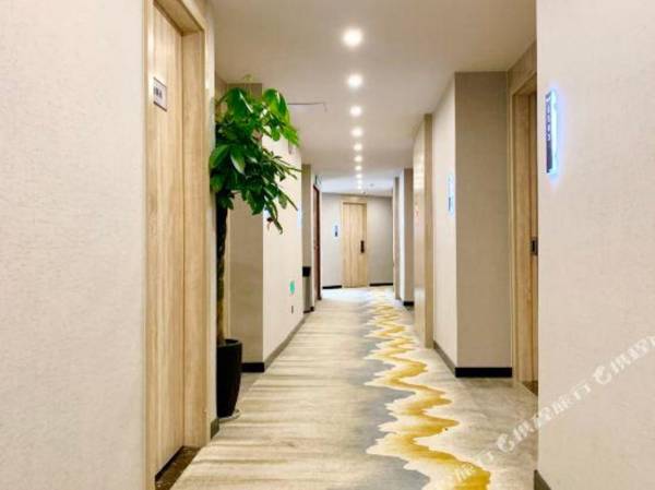 Qingmu Select Hotel (Changzhou Jintan No. 4 Middle School)