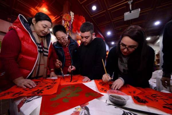 Three Legged Frog Hostel(Beijing Tian'anmen Dashilan)