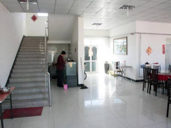 Lao Zhang Inn Long Qing Xia