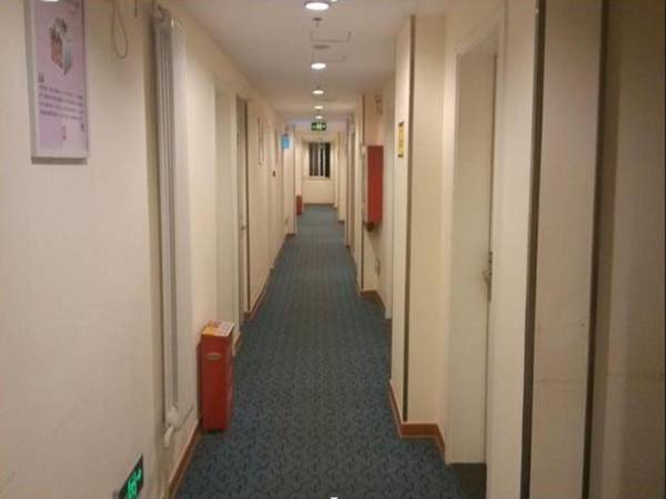 7Days Inn Dinghui Temple Wuluju Subway Station