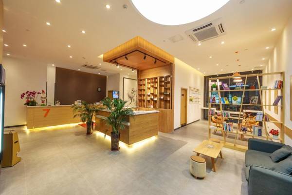 7Days Premium Chengdu Railway East Station Branch