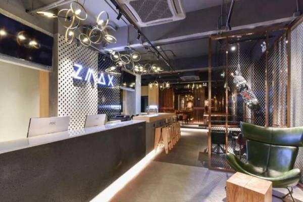 Zmax Hotel Beijing Wangjing Jiuxianqiao Xingji Bear