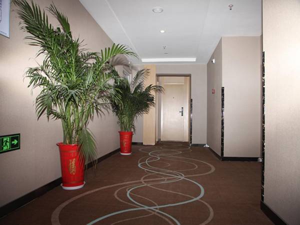 Xana Lite Beijing Shunyi Fengbo Metro Station