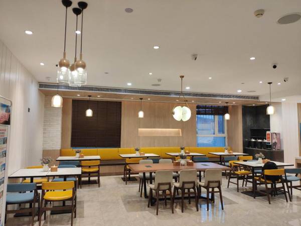 Hanting Premium Hotel Beijing Capital International Airport