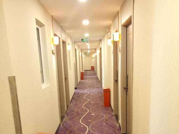 7Days Premium Shangdi Tiyu University Branch