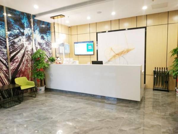 Green Tree Inn Express Beijing Chaoyang District Dougezhuang Tianda Road