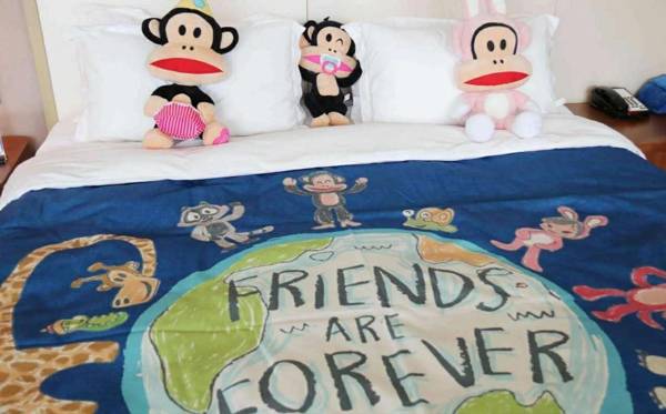 Yinbao Jianguo Hotel