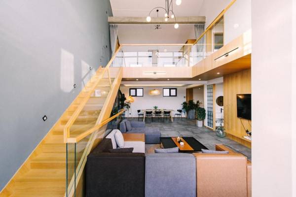 Hidden in the World (Winter Olympic Town) - Ms. Bai's Courtyard