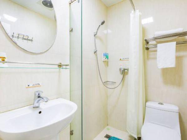 Super 8 Hotel (Beijing Panjiayuan Huawei South Road)