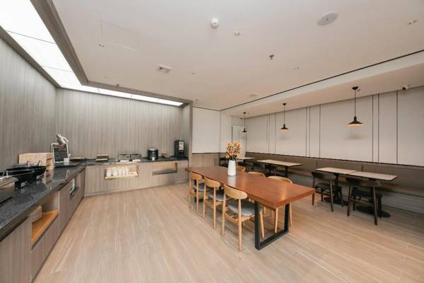 Hanting Hotel Beijing South Station Gongyidongqiao