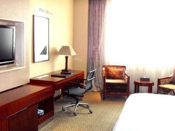 Workspace - Yosemite Business Hotel