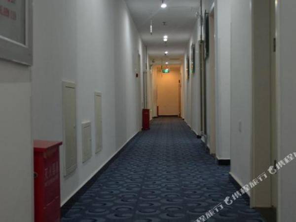 99 Inn (Beijing Changping North Railway Station Xiguan Road)