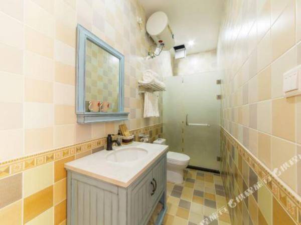 Yiyun Xiangju Manshiguang Courtyard