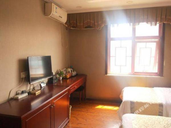 Lan Hai Zhi Jia Hotel