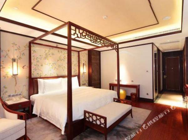 Gubei Water Town Wuzhenhui Boutique Hotel
