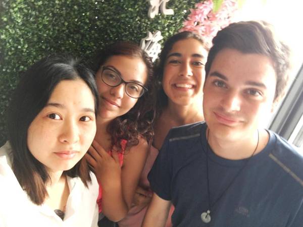 Music Bar International Youth Apartment Beihai