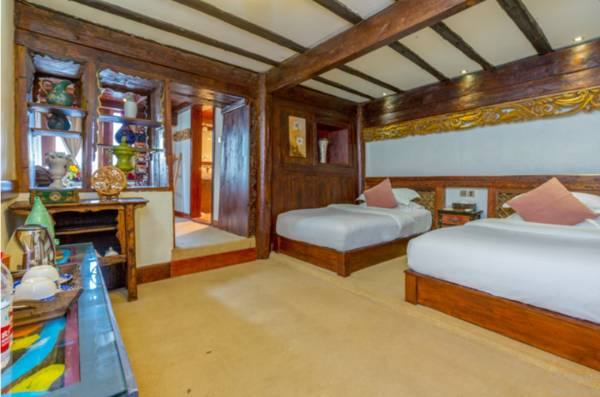 Shangri-La E-Outfitting Boutique Hotel