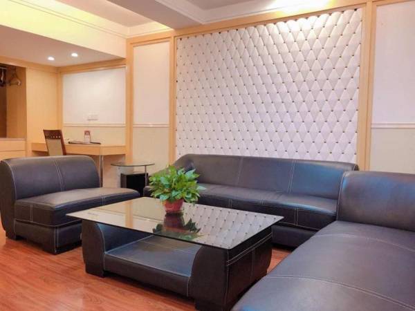 GreenTree Inn AnHui HuangShan She County HuiZhou Ancient City Middle HuangShan Road Business Hotel