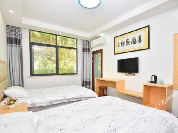 Yiyuanchun Shanju Hotel