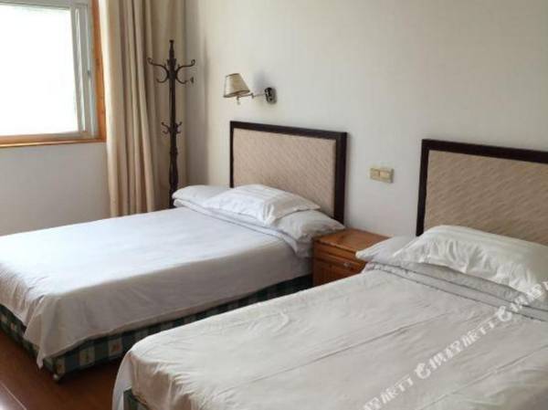 Taiping Lake Hongri Hotel