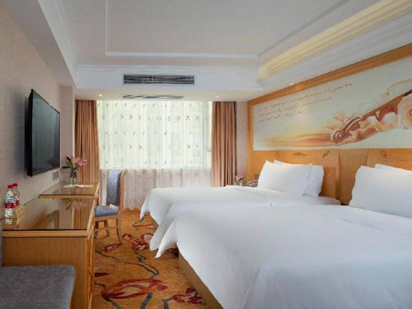 Vienna Hotel Guangxi Hezhou Guposhan Suifeng