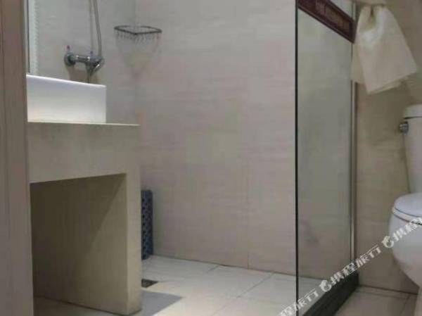 Dandi Business Hotel