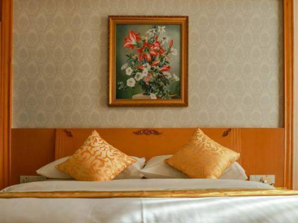 Vienna 3 Best Hotel(Lanzhou East Market Branch Subway Station Store)