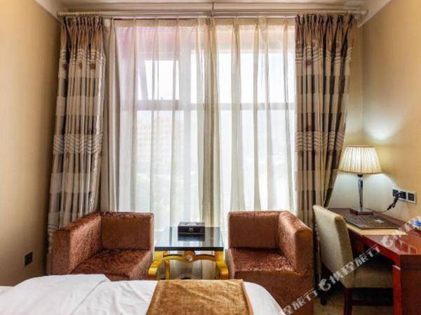 Shi Dai Jin Dian Jiu Dian Lan Zhou Jiao Jia Wan Di Tie Zhan Dian