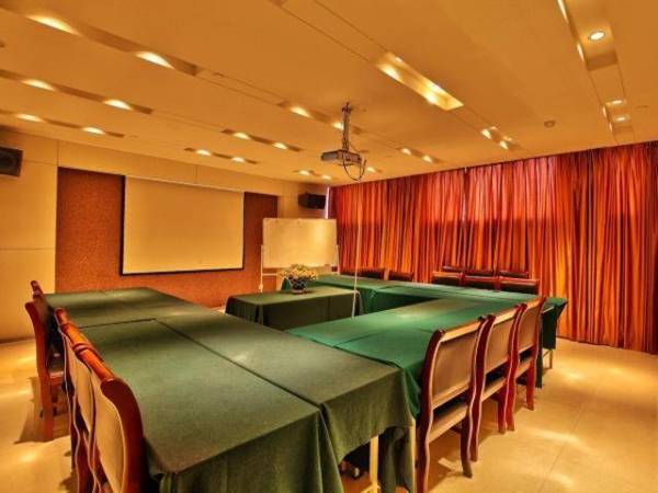 Jinjiang Inn - Tiantai Passenger Transport Center Xiangsheng Century Plaza Hotel