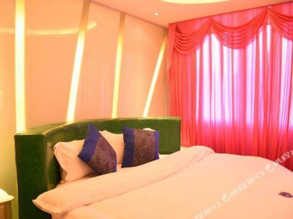 Blue Cloud Lan Ting Hotel