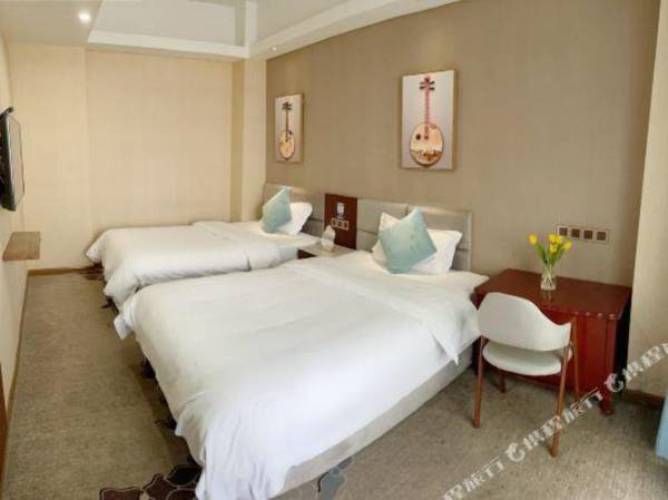 Blue Cloud Lan Ting Hotel