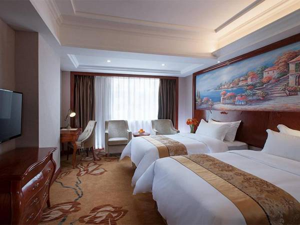 Vienna International Hotel Shaoguan Fengcailou