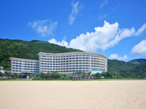 Days Hotel and Suites Yangjiang