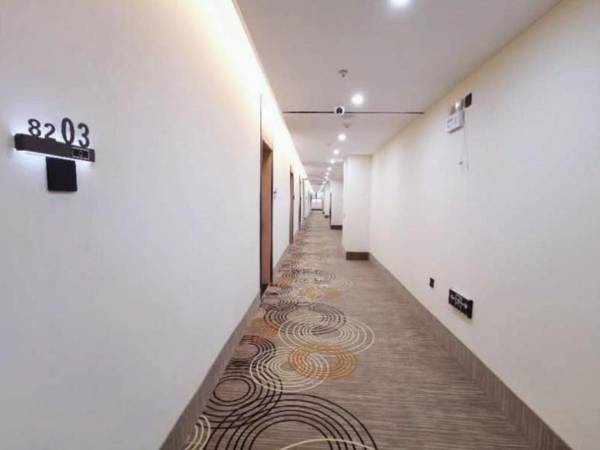 GreenTree Inn Express Jiangsu Taizhou North High-Speed Railway Station