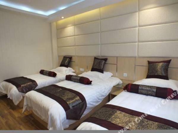 YaAn 365 Holiday Hotel