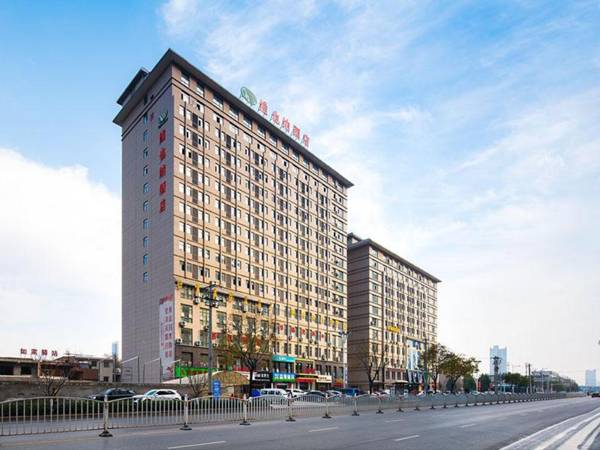 Vienna Hotel Shaanxi Weinan Shengli Street Railway Station