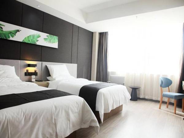 UPINN Shaanxi Xian Lintong Huaqingchi West Garden Metro Station