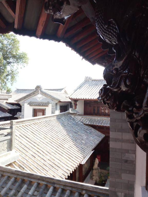 Shaxi Aoding Courtyard