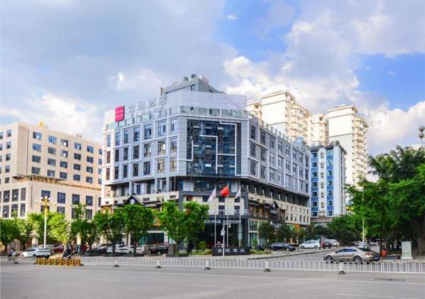 Echarm Hotel Guizhou Xingyi Jushan Avenue