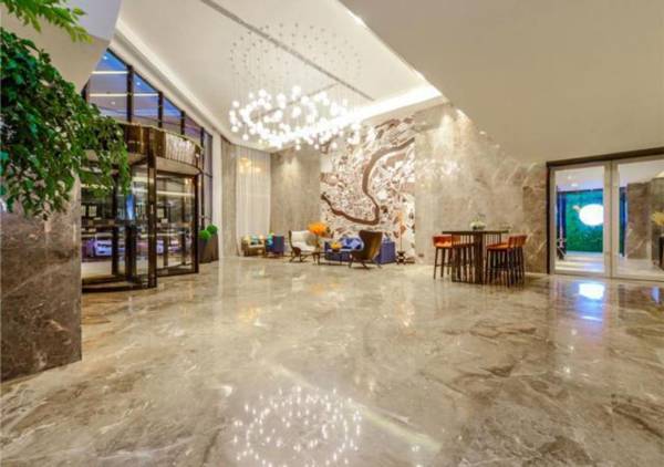 Echarm Hotel Guizhou Xingyi Jushan Avenue