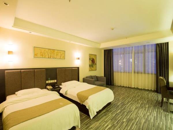 GreenTree Inn Jiangxi Yingtan Jiaotong Road Central Square Business Hotel