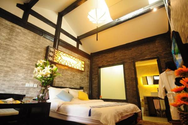 Warm Flowers Guesthouse