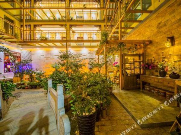 Li Jiang Jing Zuan Shang Wu Hotel