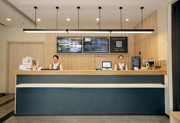 Hanting Hotel Zhengzhou Jingsan Road