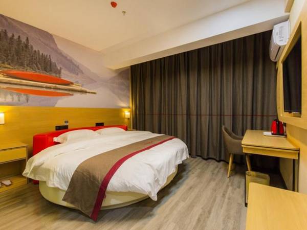 Thank Inn Plus Hotel Henan Zhengzhou Guancheng District East Zijingshan Street Subway Station