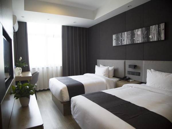 UP and IN Hotel Henan Zhengzhou Xinzheng District Shuanghu Avenue Metro Station