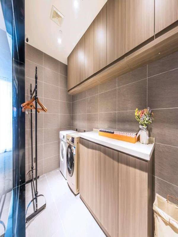 Hanting Hotel Zhengzhou South Longhu Shawoli Metro Station