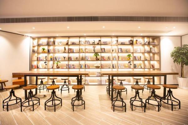 Hanting Hotel Zhengzhou Zhongyuan Aquatic Products Liugang