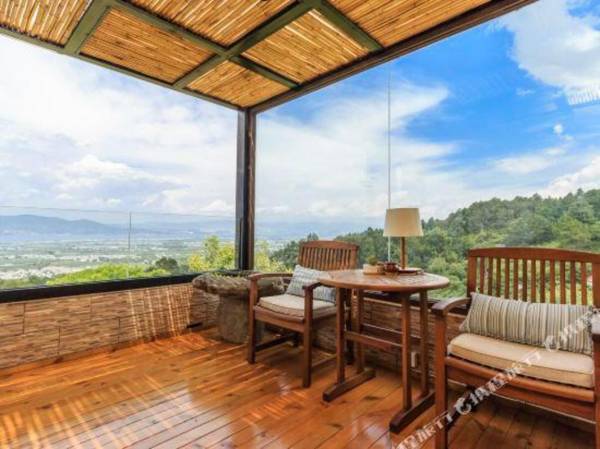 Da Li Man Yue Wu Wei Shan Ju