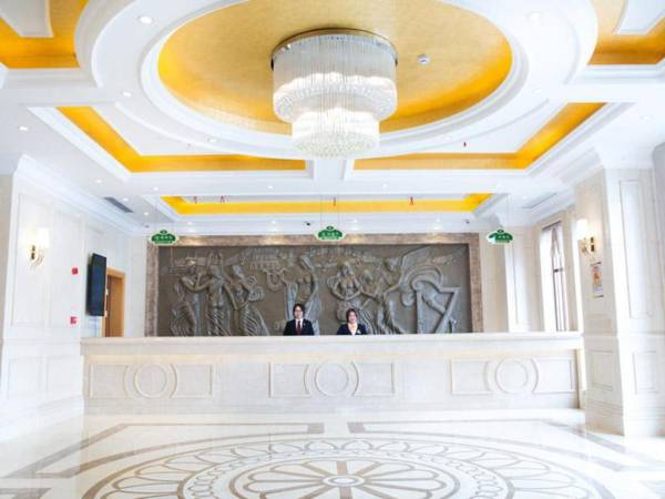 Vienna Hotel Anhui Fuyang Linquan General Passenger Station